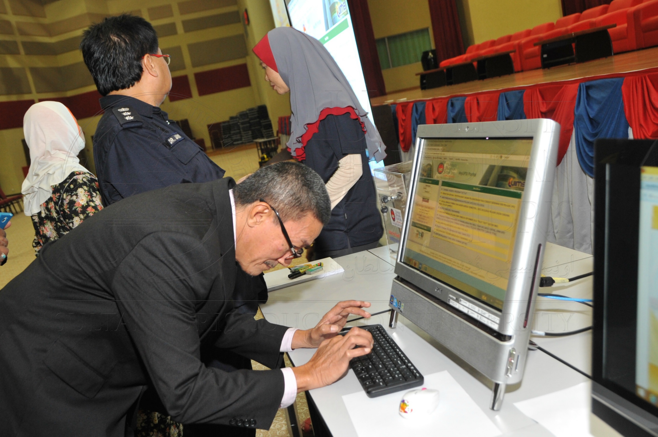 PRO15 143 PILIHANRAYA HAS 5570